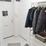 Sunny & Quiet Studio - Central Location *