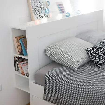 Daire Bright & Stylish Home, Superbly Located