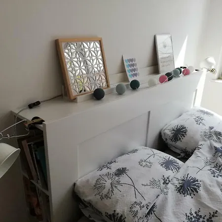 Apartment Bright & Stylish Home, Superbly Located