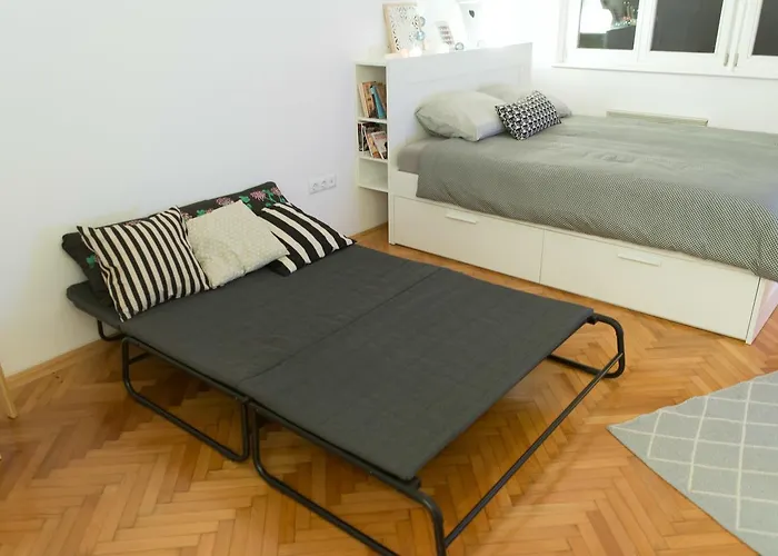 Sunny & Quiet Studio - Central Location * سراييفو